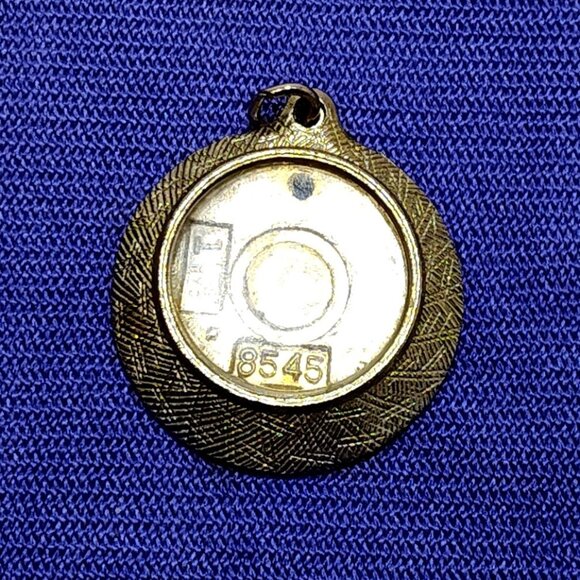 Pendant Picture Frame & Clear Insert For Necklace 1 A-S NYC 8545 Gold Tone VTG - Picture 1 of 5